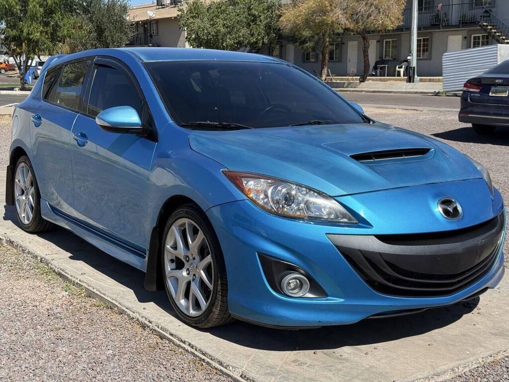 2011 MAZDA Mazda3