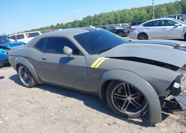 2019 DODGE Challenger