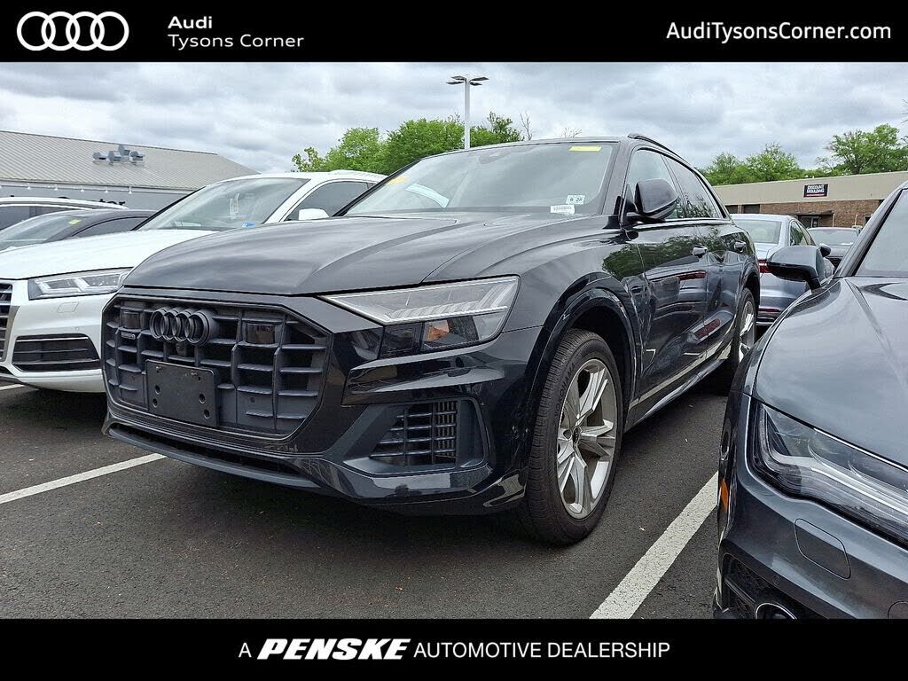 2023 AUDI Q8