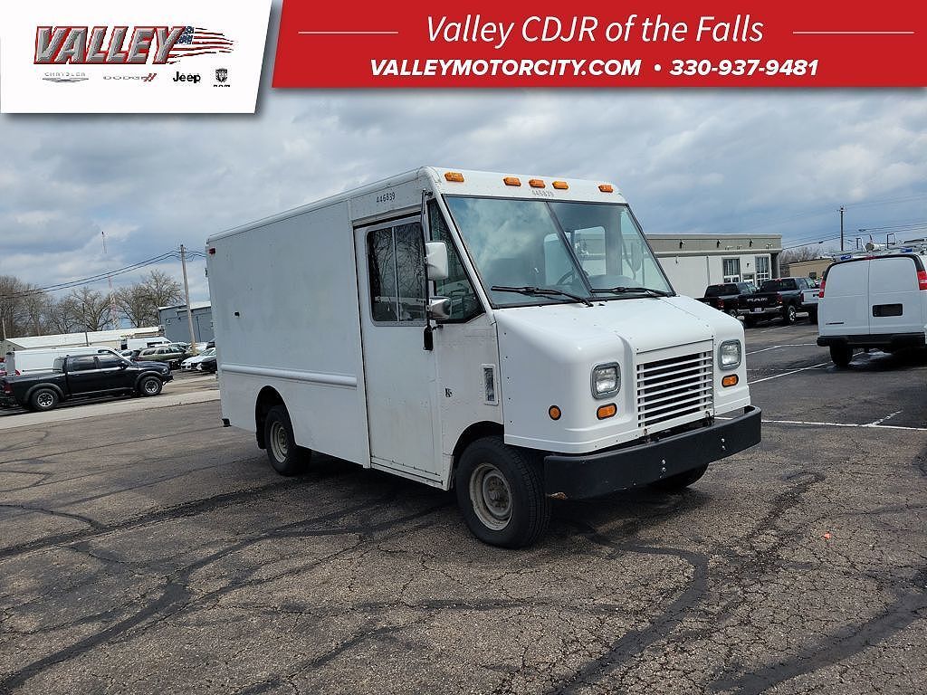 2012 FORD E-350
