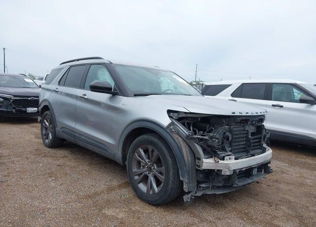 2024 FORD Explorer