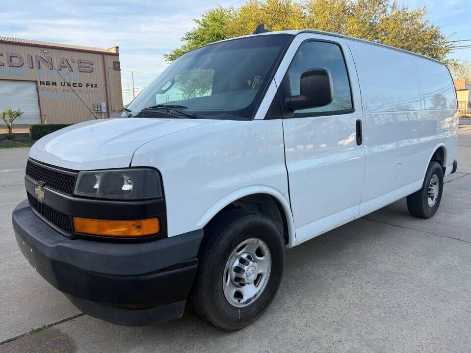 2019 CHEVROLET Express