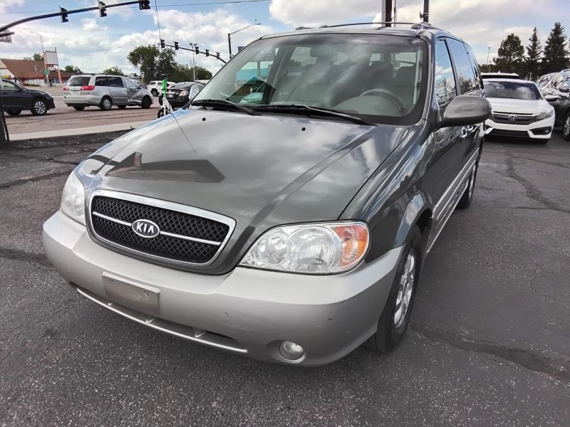 2005 KIA Sedona