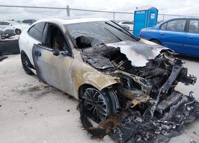 2021 BMW M2