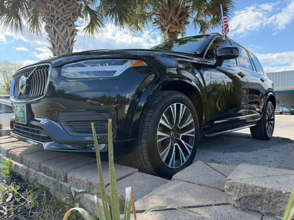 2021 VOLVO XC90