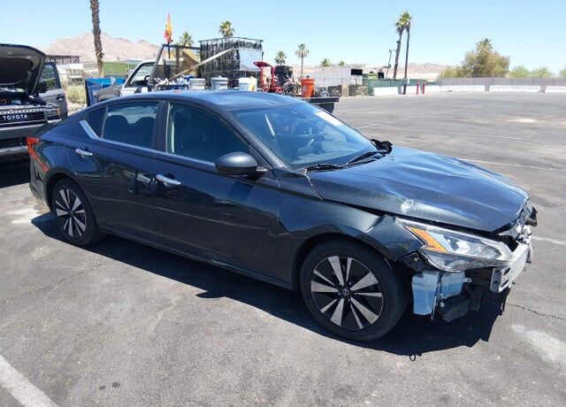 2021 NISSAN Altima
