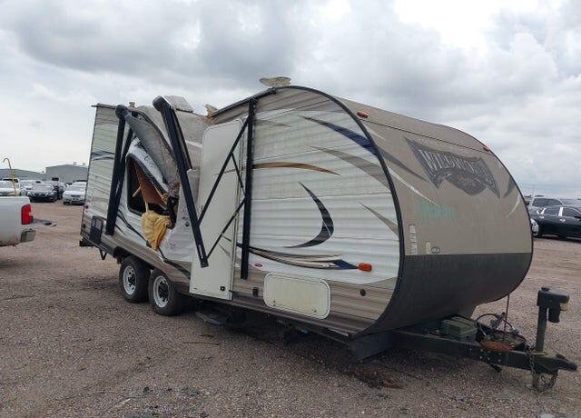 2018 FOREST RIVER Wildwood towables