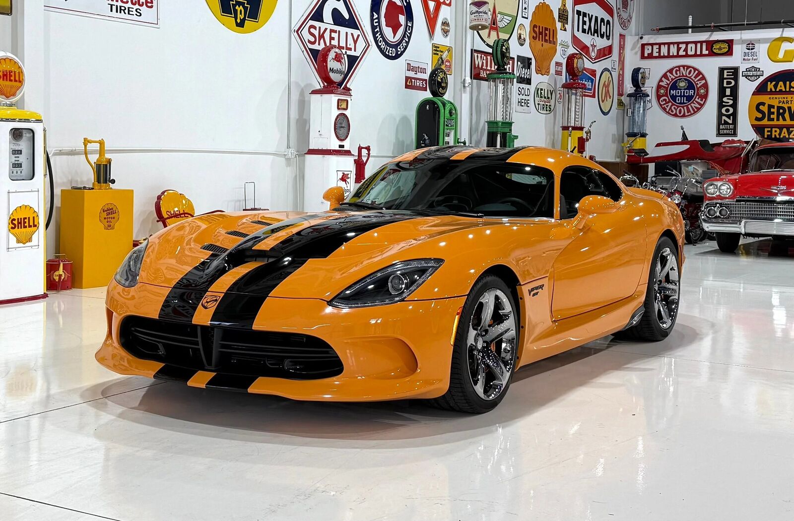 2017 DODGE Viper