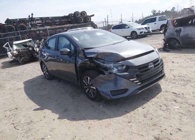 2025 NISSAN Versa