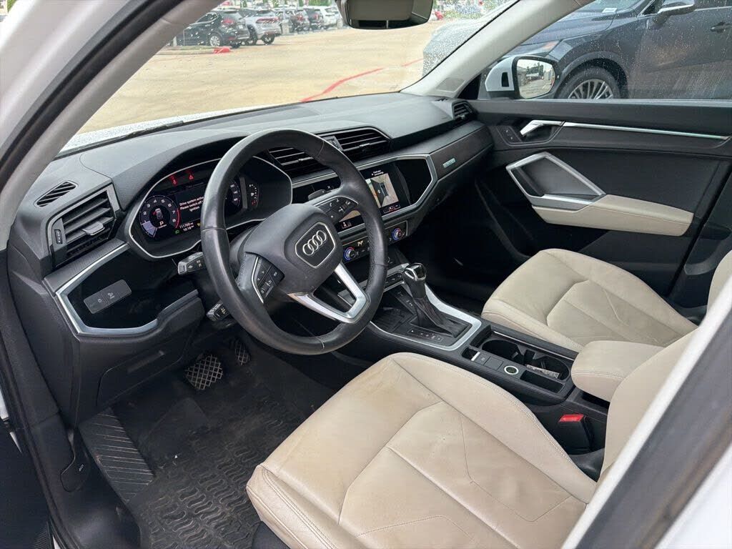 2021 Audi Q3
