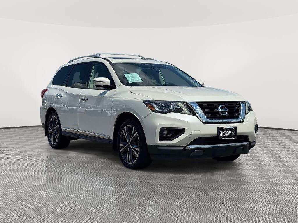2018 NISSAN Pathfinder