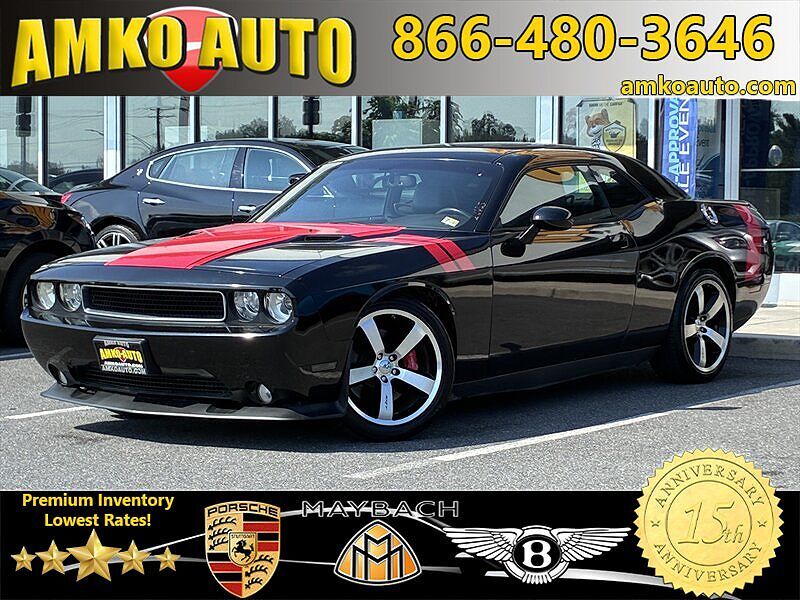 2012 DODGE Challenger
