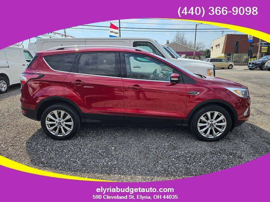 2017 FORD Escape