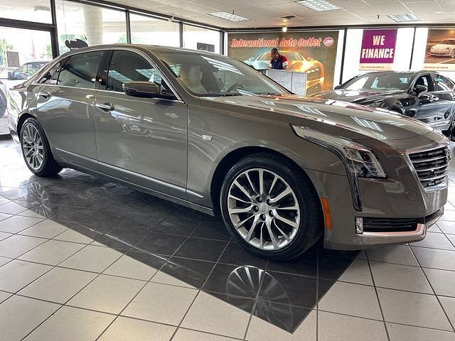 2017 CADILLAC CT6