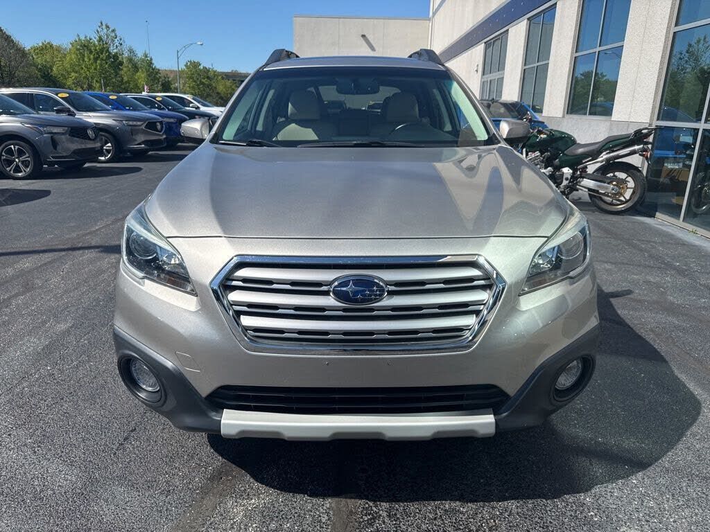 2017 SUBARU Outback