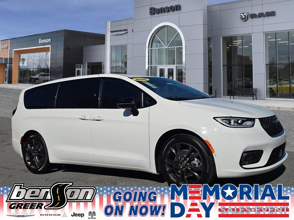 2026 CHRYSLER Pacifica