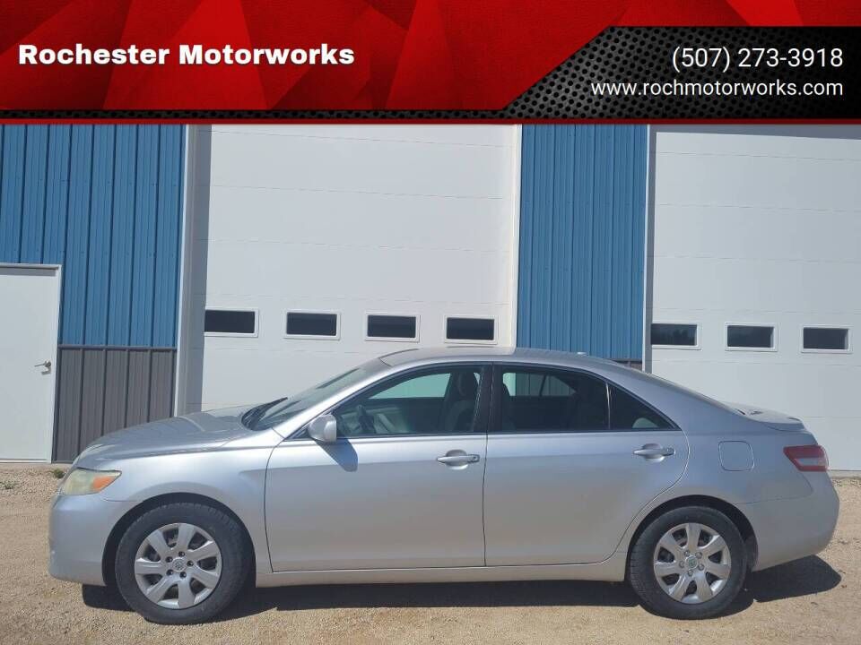 2010 TOYOTA Camry