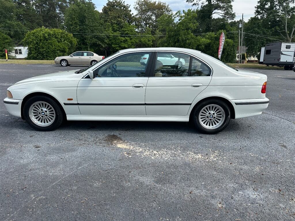 BMW 540i