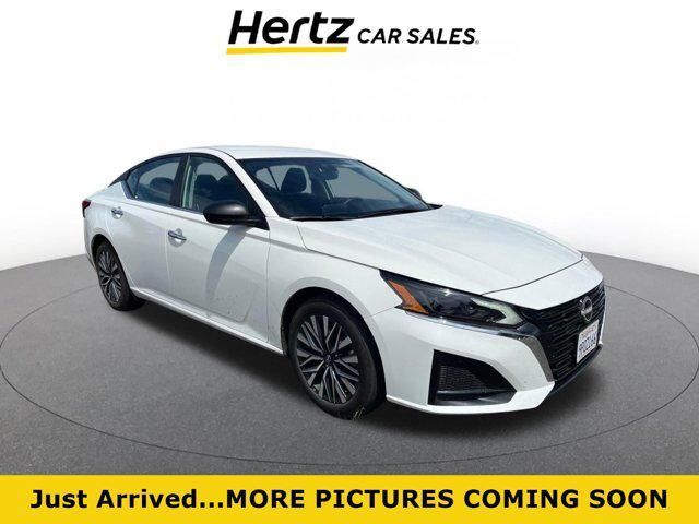 2025 Nissan Altima