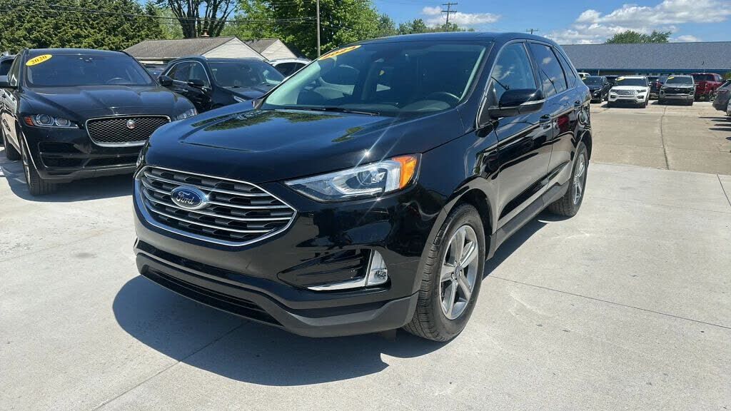 2024 FORD Edge
