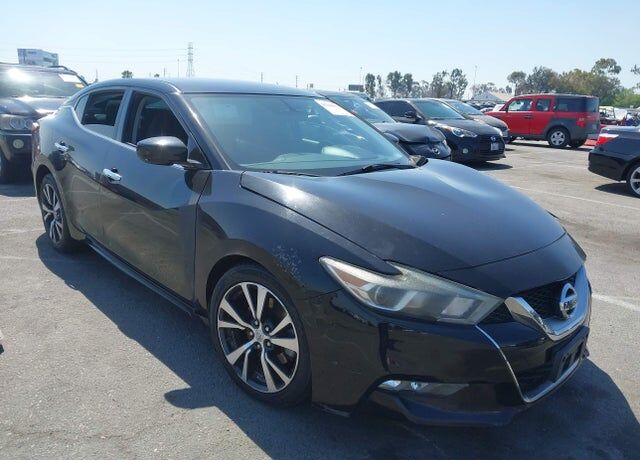 2017 NISSAN Maxima