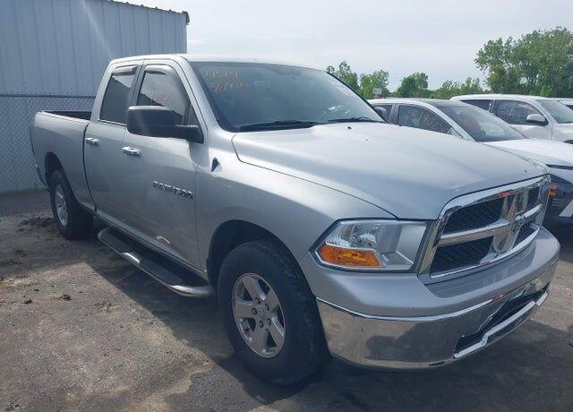 2012 DODGE Ram