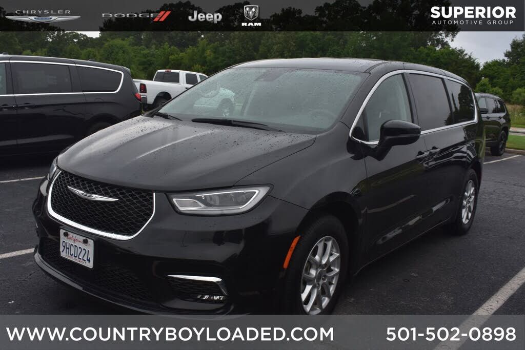 2023 CHRYSLER Pacifica