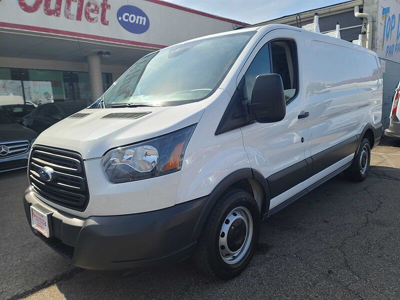 2018 FORD Transit