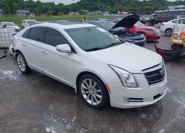 2017 CADILLAC XTS