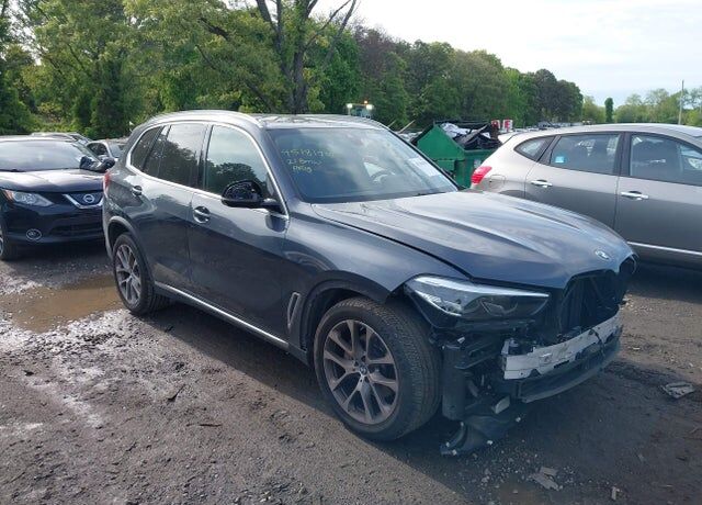 2021 BMW X5