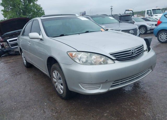 2006 TOYOTA Camry