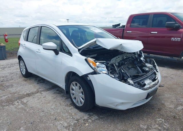 2016 NISSAN Versa