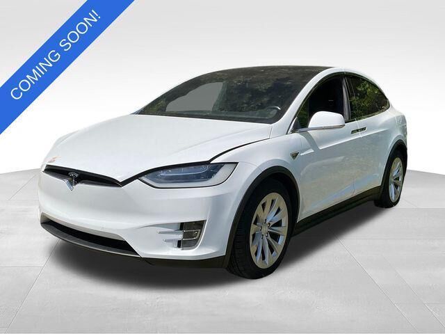 2016 TESLA Model X