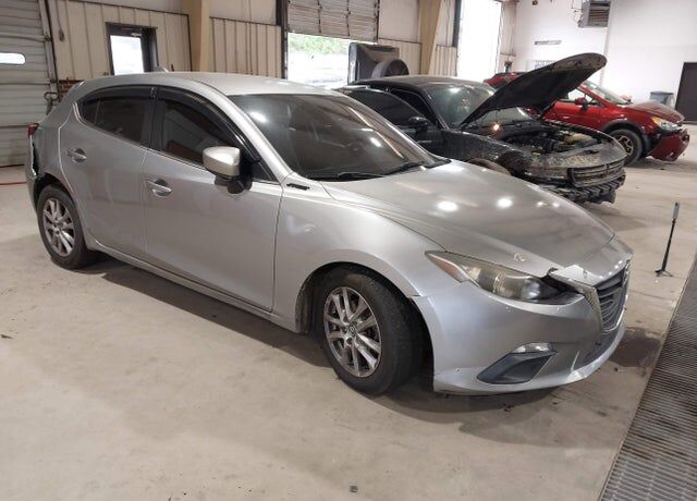 2014 MAZDA Mazda3