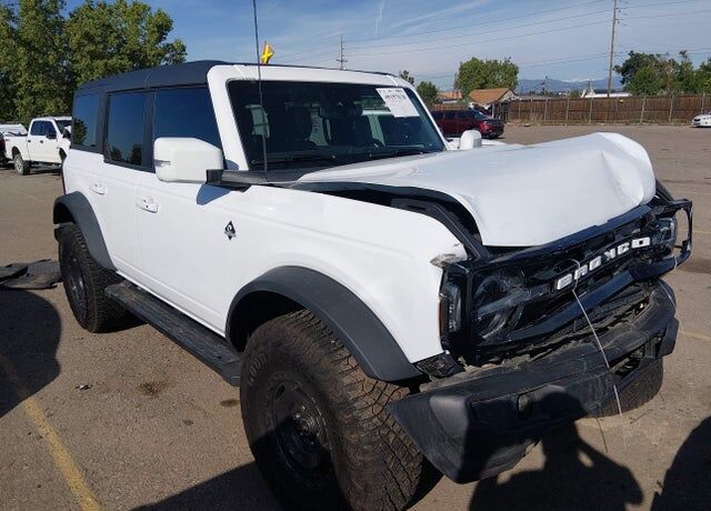 2024 FORD Bronco