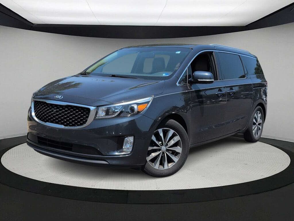 2016 KIA Sedona