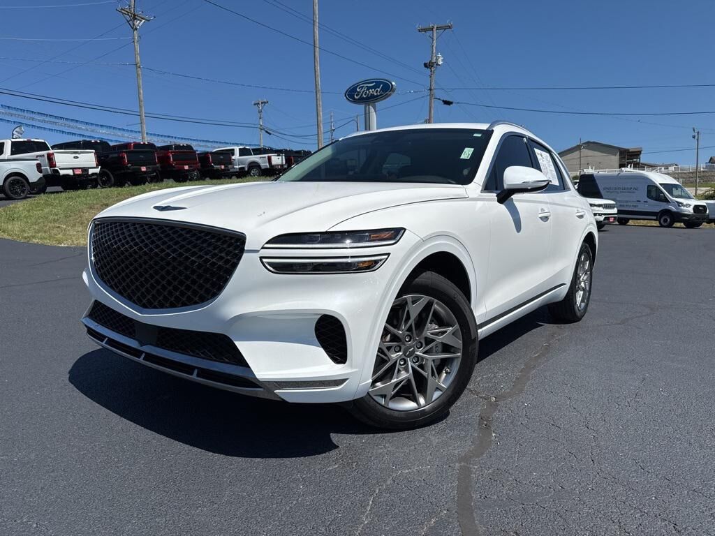 2025 GENESIS GV70