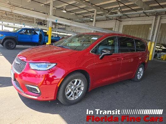 2025 CHRYSLER Pacifica