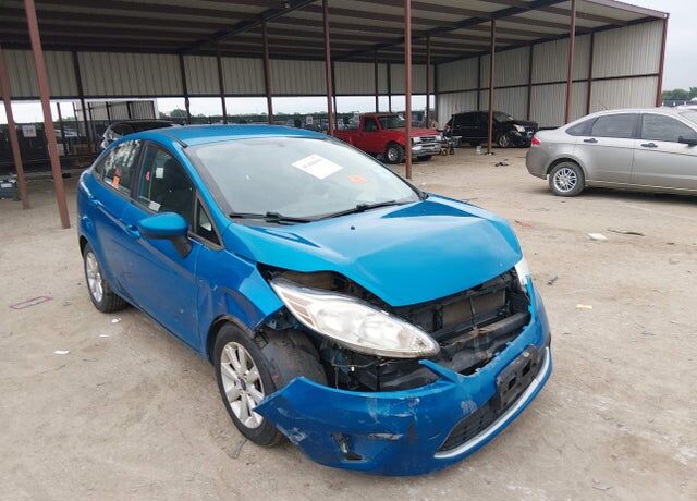 2012 FORD Fiesta