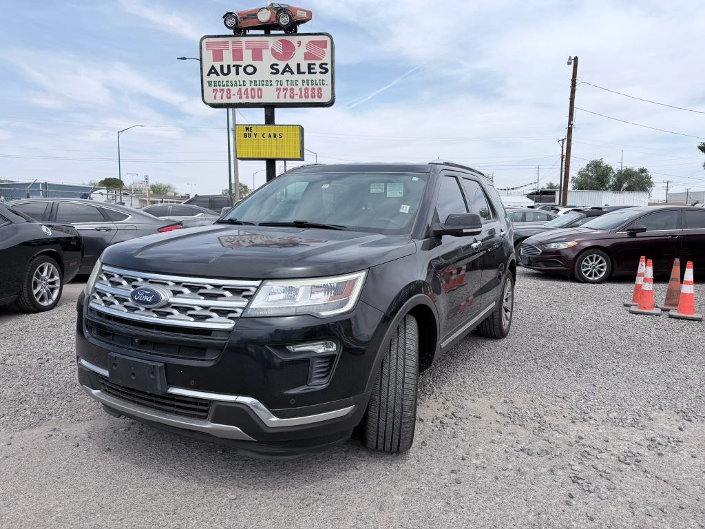 2018 FORD Explorer