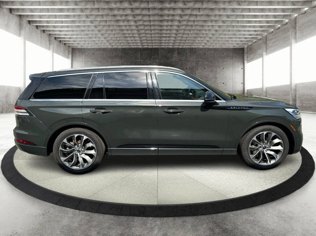 2023 LINCOLN Aviator