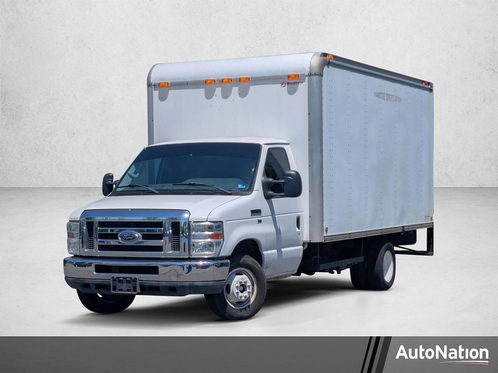 2012 Ford E-350
