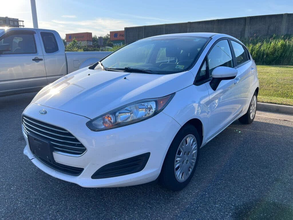 2017 FORD Fiesta