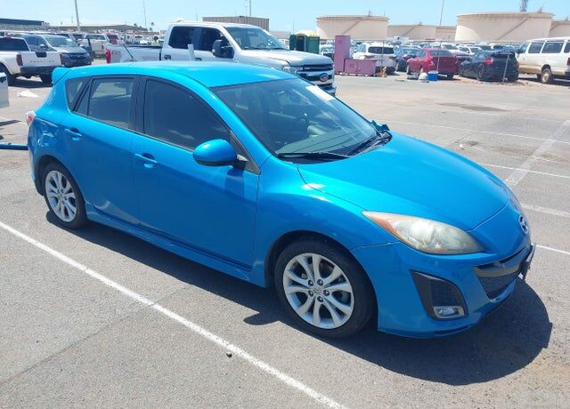 2010 MAZDA Mazda3