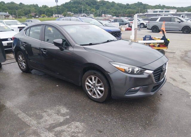 2018 MAZDA Mazda3