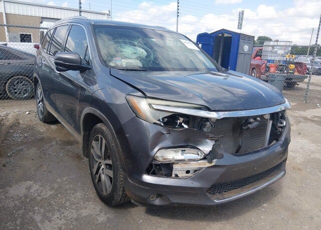 2016 HONDA Pilot