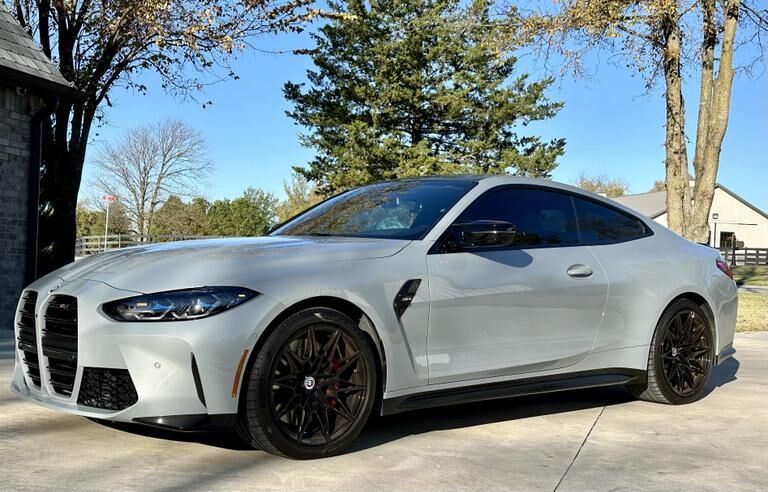 2022 BMW M4