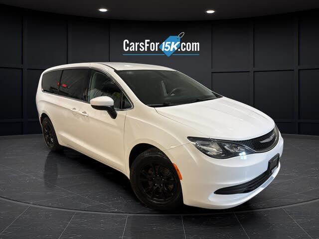 2017 CHRYSLER Pacifica