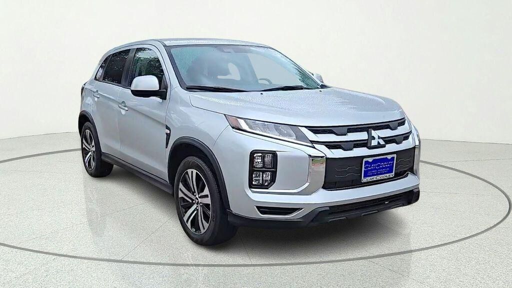 2026 MITSUBISHI Outlander Sport