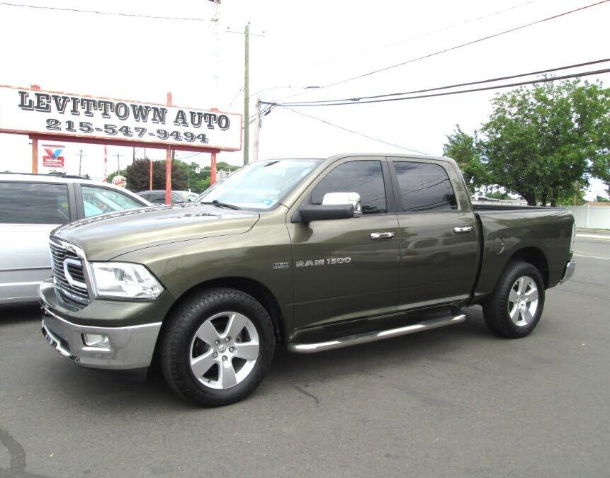 2012 DODGE Ram